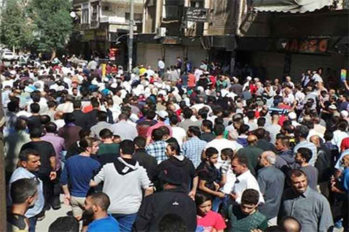 vecinos de Qudsaya protestan contra la presencia terrorista Una ciudad siria se rebela contra los terroristas